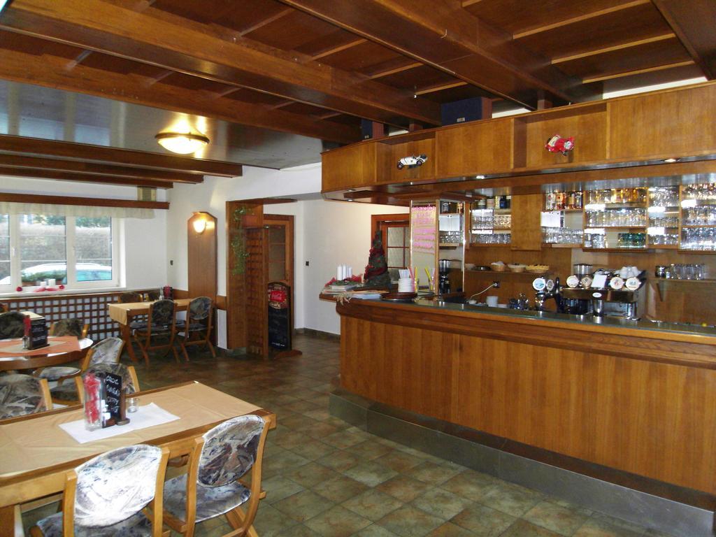Penzion A Restaurace U Veterana Frenštát pod Radhoštěm Εξωτερικό φωτογραφία